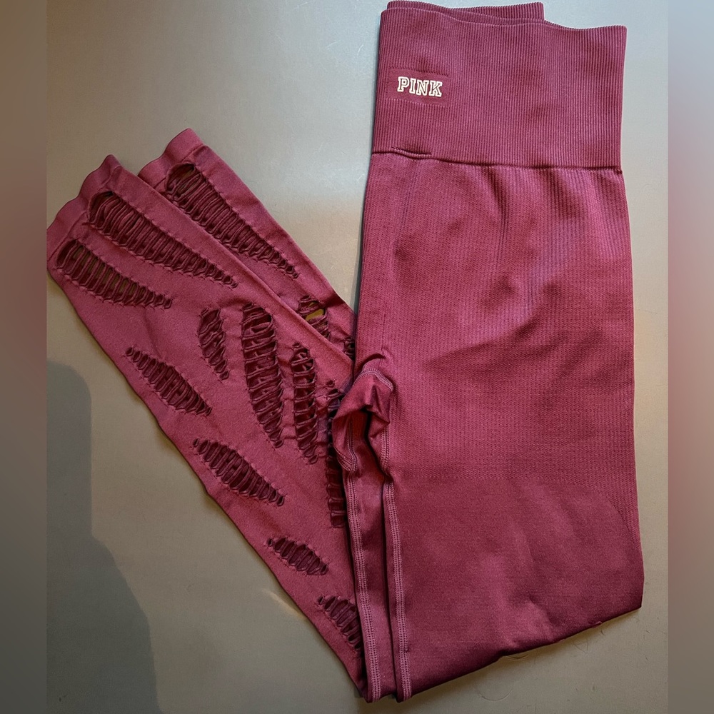 PINK Cool & Comfy Leggings